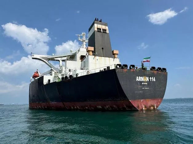 Kejagung Lelang Kapal Tanker MT Arman 114 Bermuatan 1,24 Juta Barel Minyak Mentah di Batam 