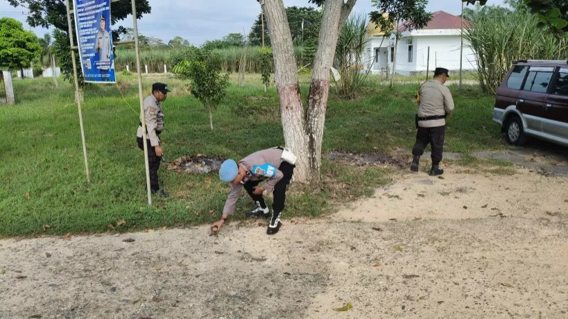 Jaga Kebersihan, Polsek Rimba Melintang Kompak Gelar Aksi Bersih-Bersih
