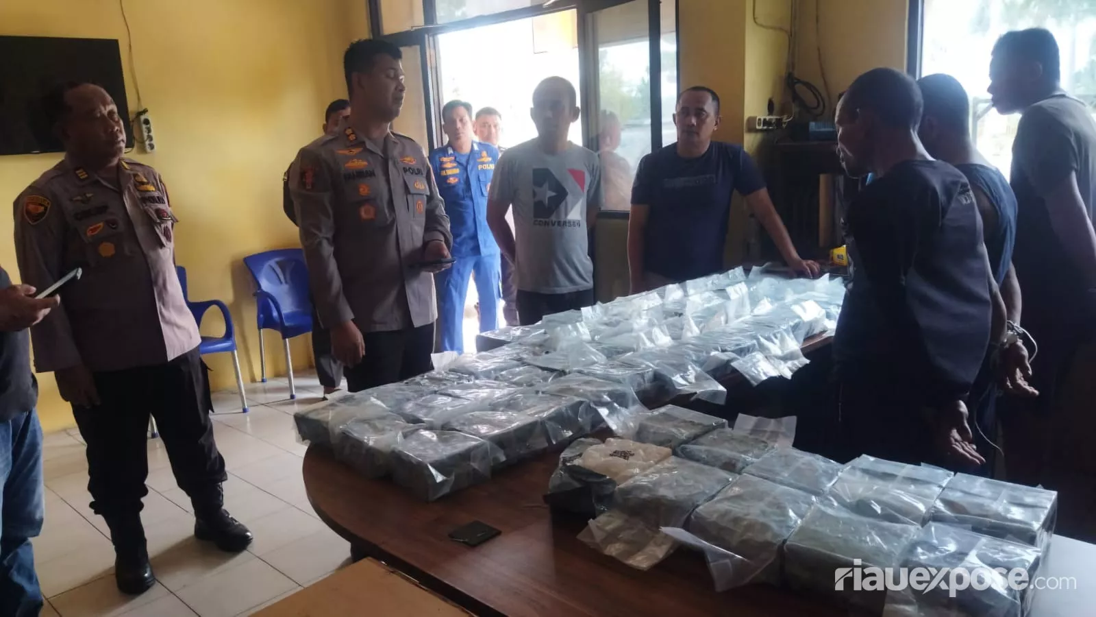 Sabu Asal Malaysia Gagal Masuk Bengkalis, Polisi Amankan 65 Kg