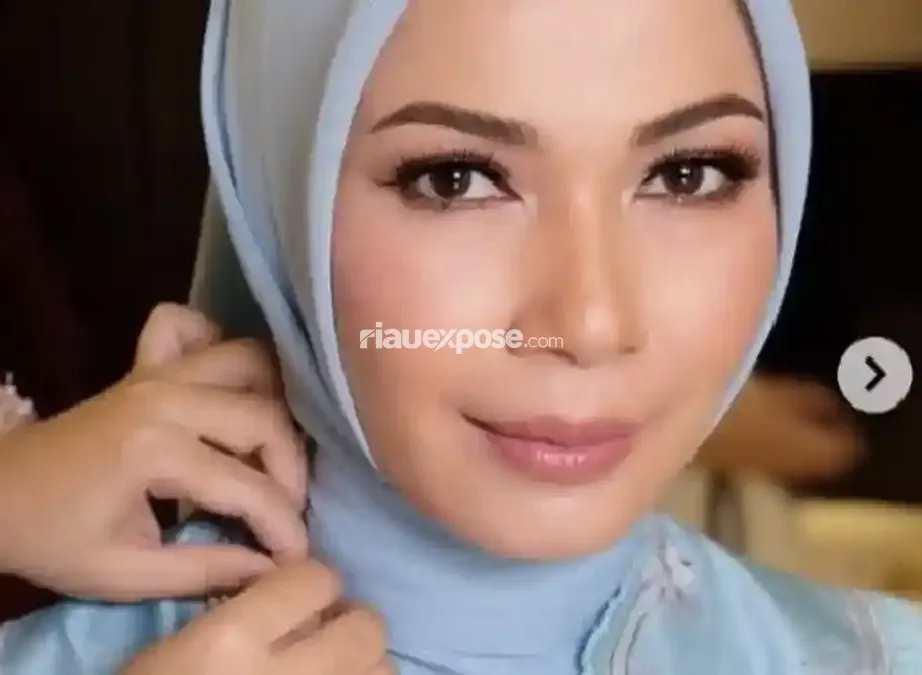 Dewi Yuali Istri Kapolri Suyudi Ternyata Alumni Akpol 1994