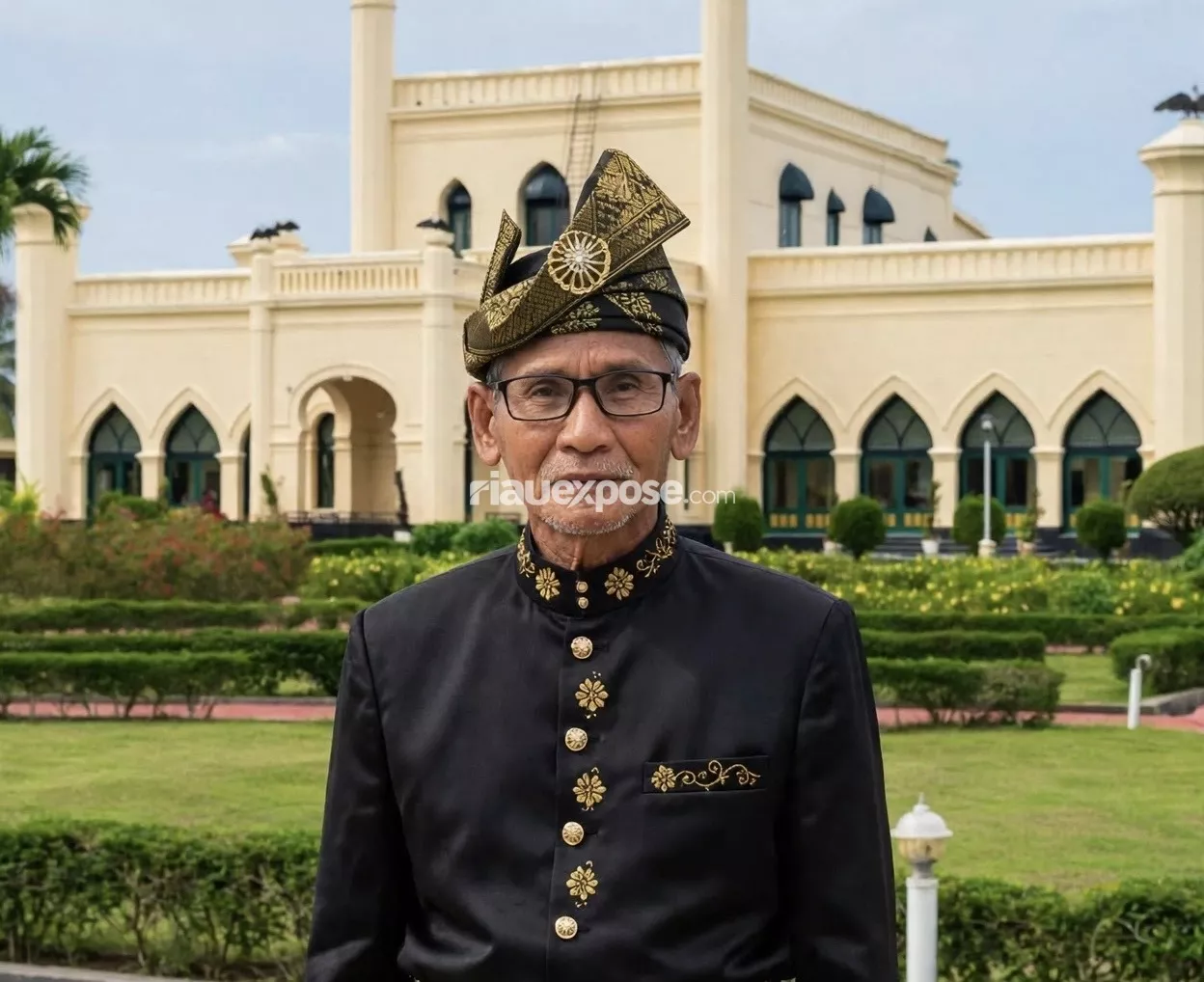 DBH Migas Siak Dipangkas, LAMR Singgung Harta Sultan untuk Negara