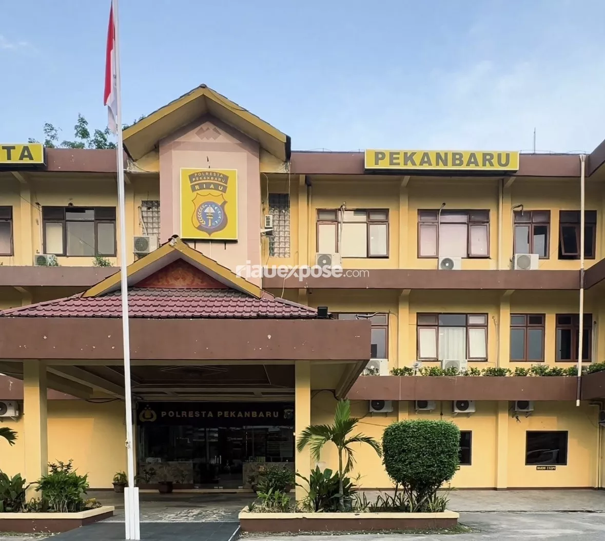 Profil Kombes Ronny Riantoko Eppang, Kapolresta Pekanbaru