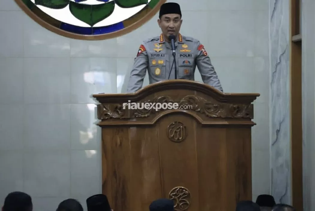 Kapolri Suyudi Jadi Khatib Jumat, Ingatkan Polisi Jangan Sombong