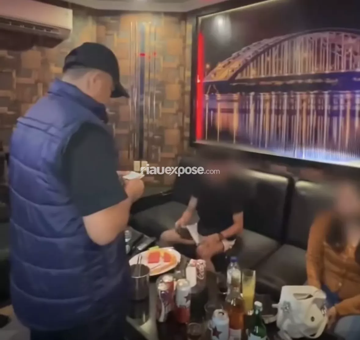 Polda Riau Razia 12 THM Pekanbaru, 57 Dites Urine, 2 Positif Ekstasi