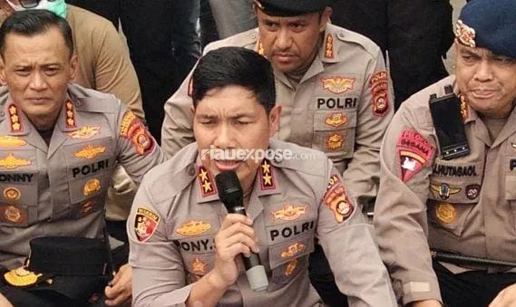 Kapolda Sumsel Bagikan Nomor WA Pribadi, 18 Kapolres Buka Aduan