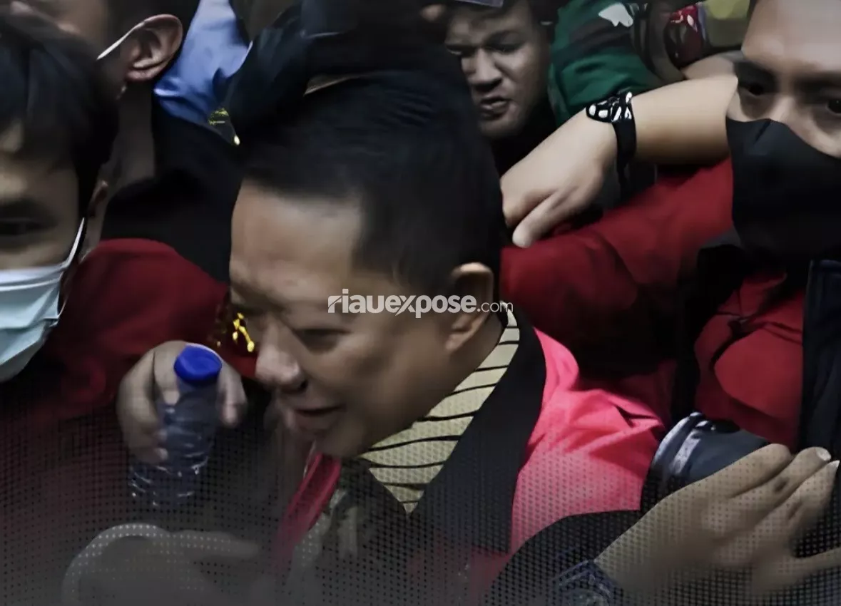 Dakwaan Jaksa: Febrie Diduga Terima Rp60 Miliar dan Sertifikat Hotel di Bali Usai Hapus Nama Saksi