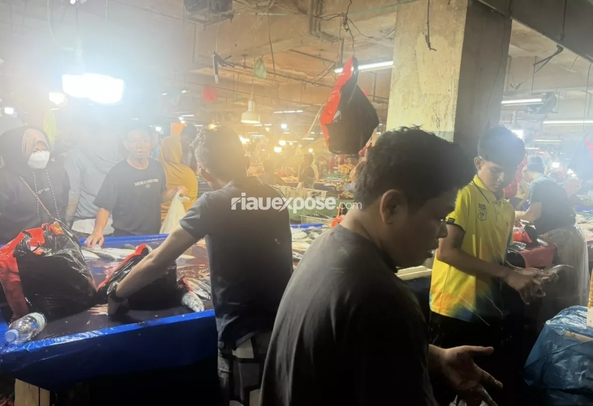 Terkuak! Pengelola SPPG MBG  di Pekanbaru Beli Ikan Tak Segar