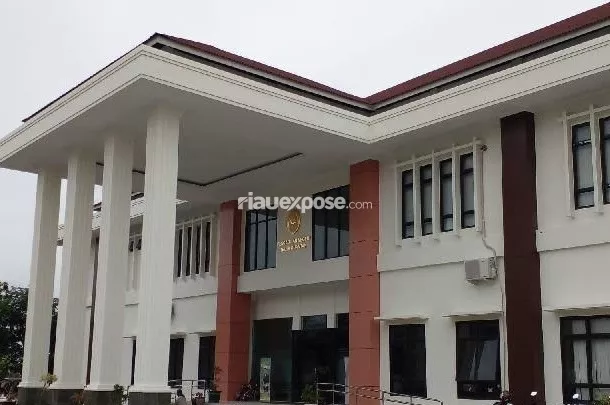 PN Teluk Kuantan Cabut Hak Ayah 15 Tahun, Pelaku Wajib Bayar Restitusi