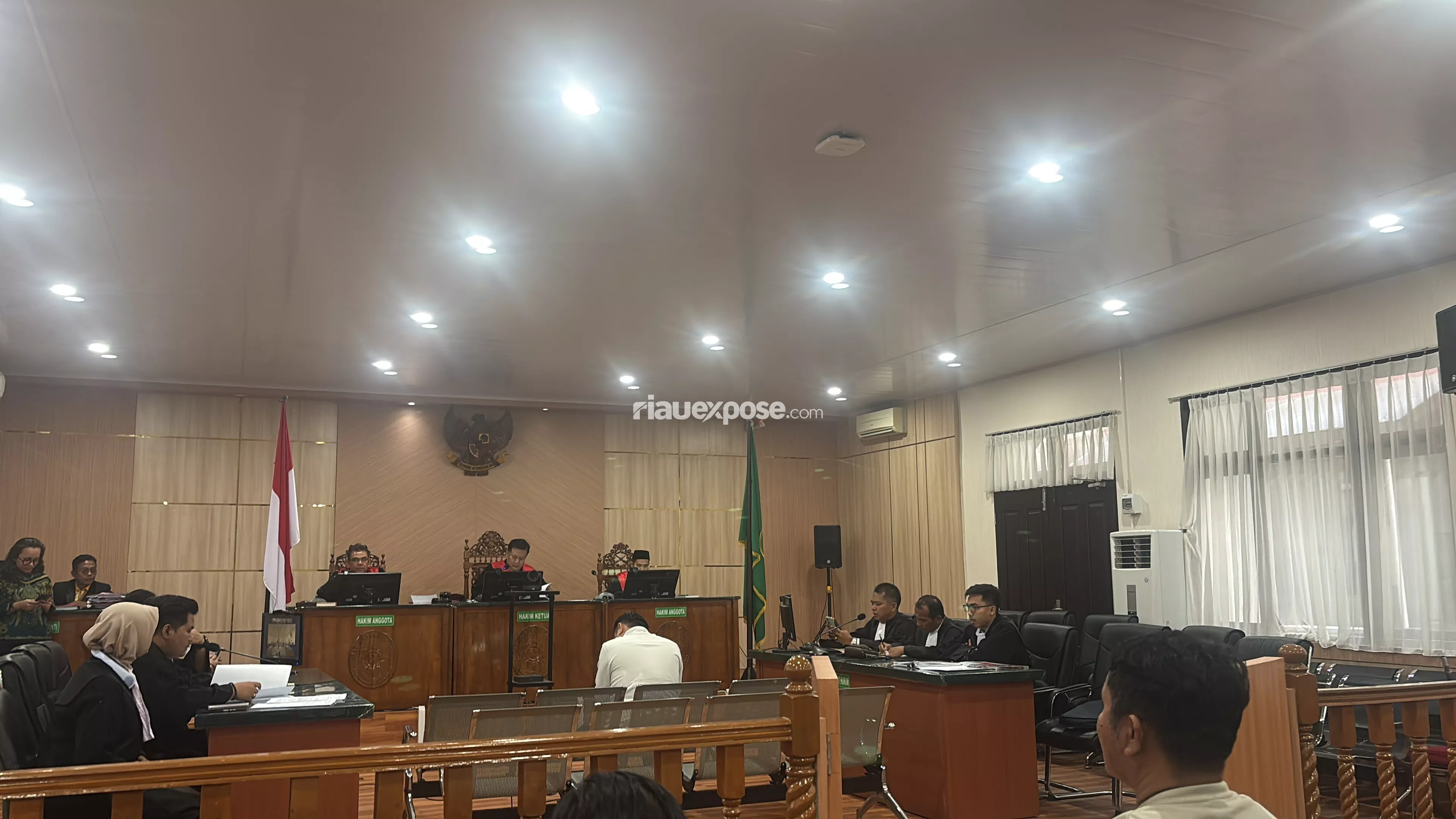 Dakwaan Dibacakan, PH Larshen Yunus Ajukan RJ dan Pengalihan Penahanan