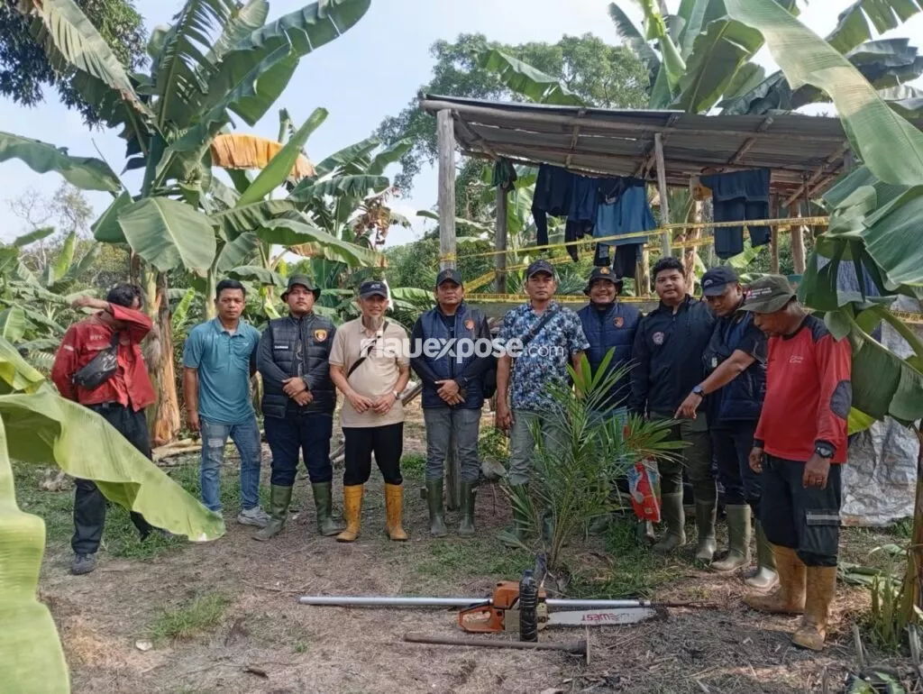 Bawa Dodos, Tersangka Karhutla Siak Halangi Petugas Buat Sekat Bakar