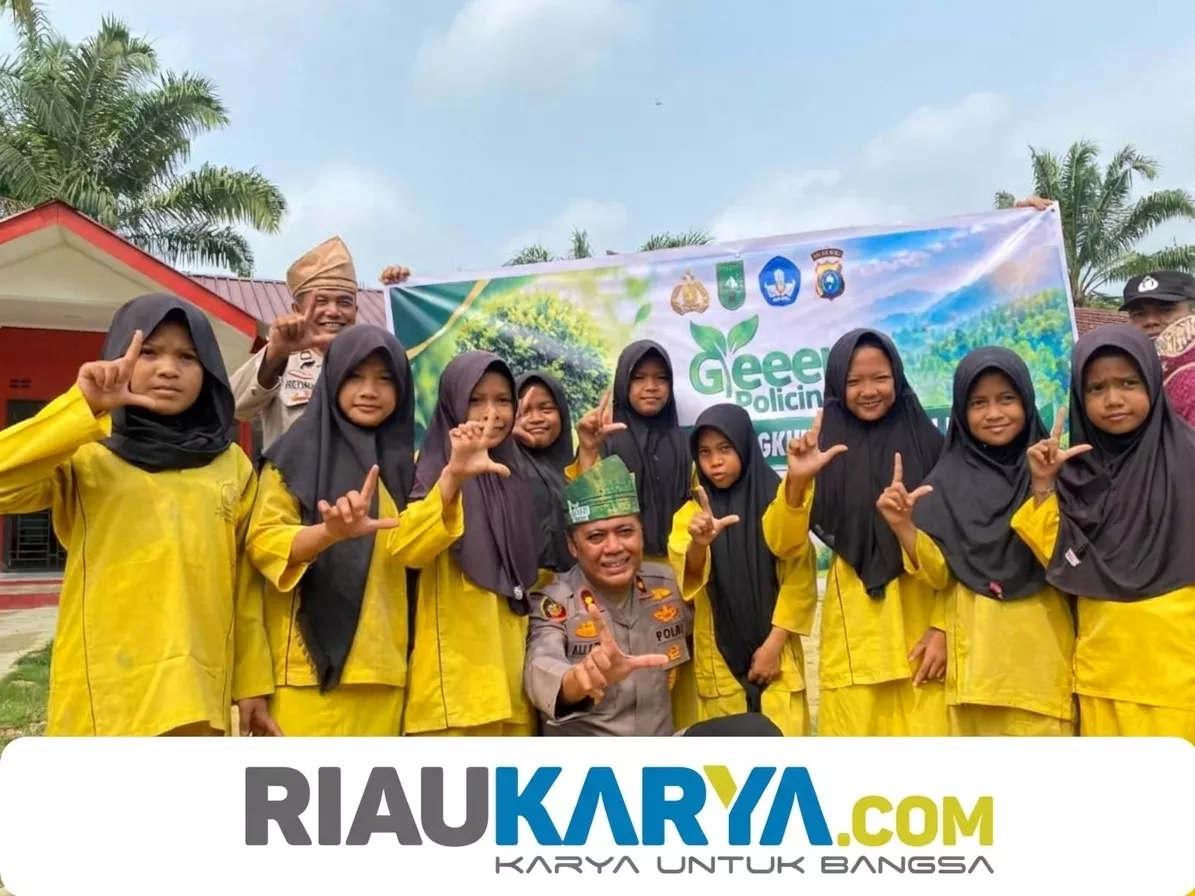 Jaga Alam Sejak Kecil, Polsek Tanah Putih Gelar Green Policing di Sekolah Dasar