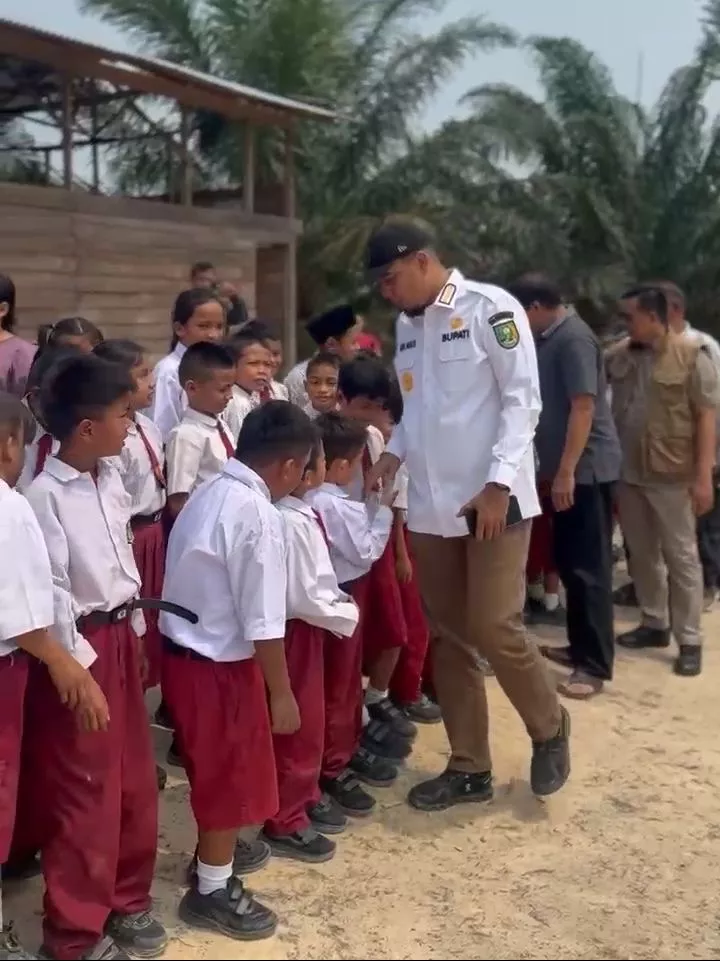 Bupati Inhu Tinjau Sekolah hingga Infrastruktur di Batang Peranap, Dorong Percepatan Pembenahan Wilayah 3T