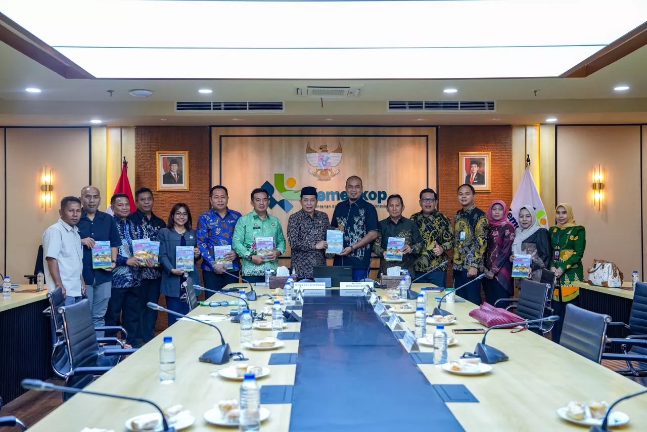 Tutup Roadshow Jilid II, Bupati Inhu Usulkan Pengelolaan Sawit Eks PKH oleh Koperasi Desa Merah Putih