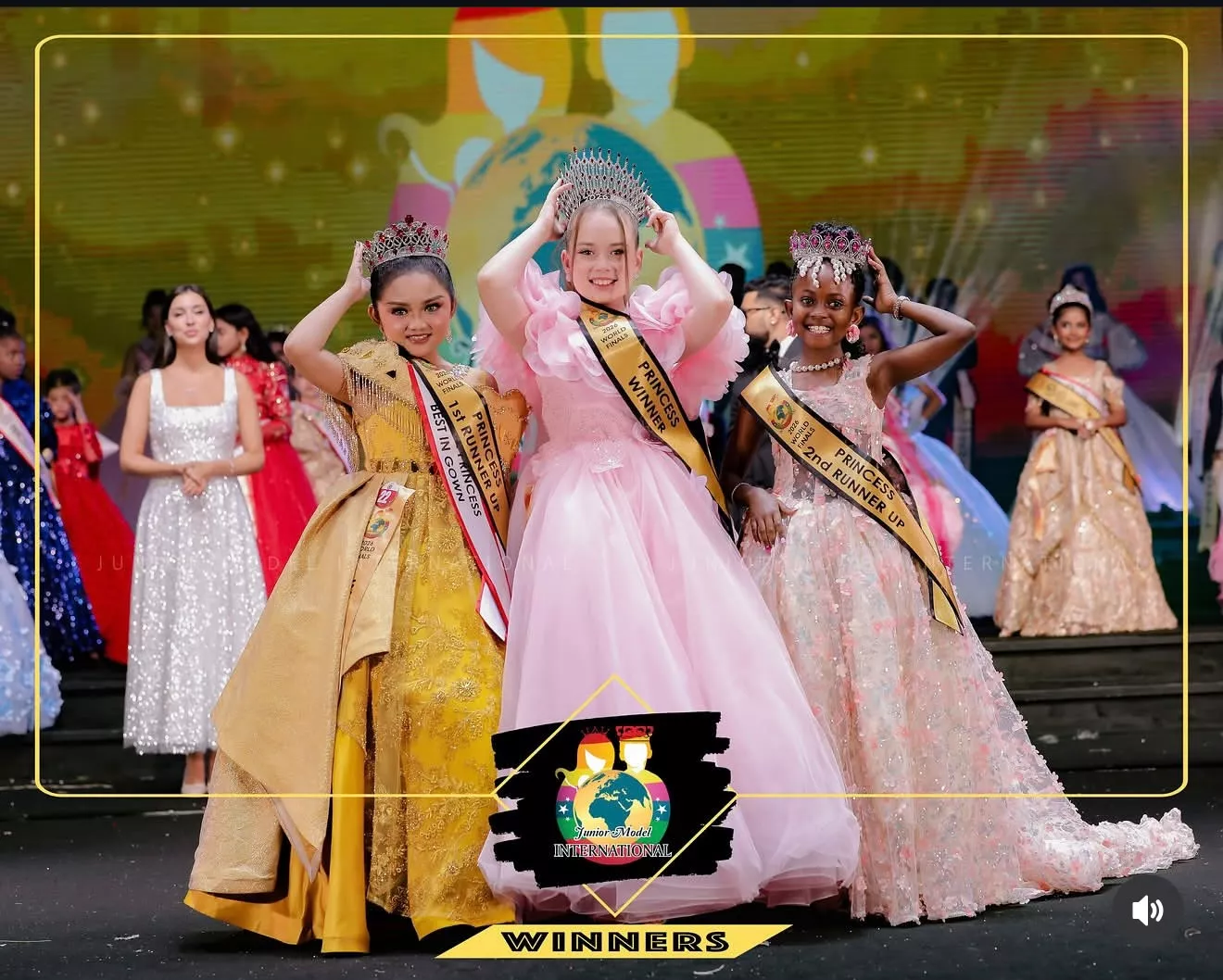 Wakili Indonesia, Azima Model Cilik Asal Riau Raih Dua Penghargaan Internasional 2026 di Bangkok, Thailand