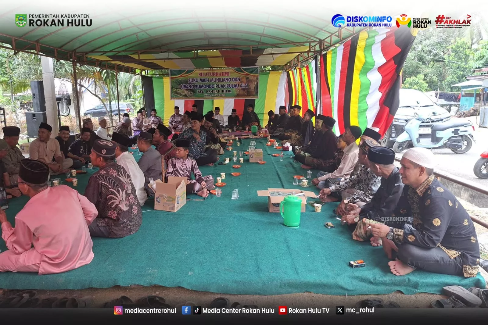 Silaturahmi Penuh Kekeluargaan, Wabup Rohul Ajak Masyarakat Jaga Warisan Adat Melayu