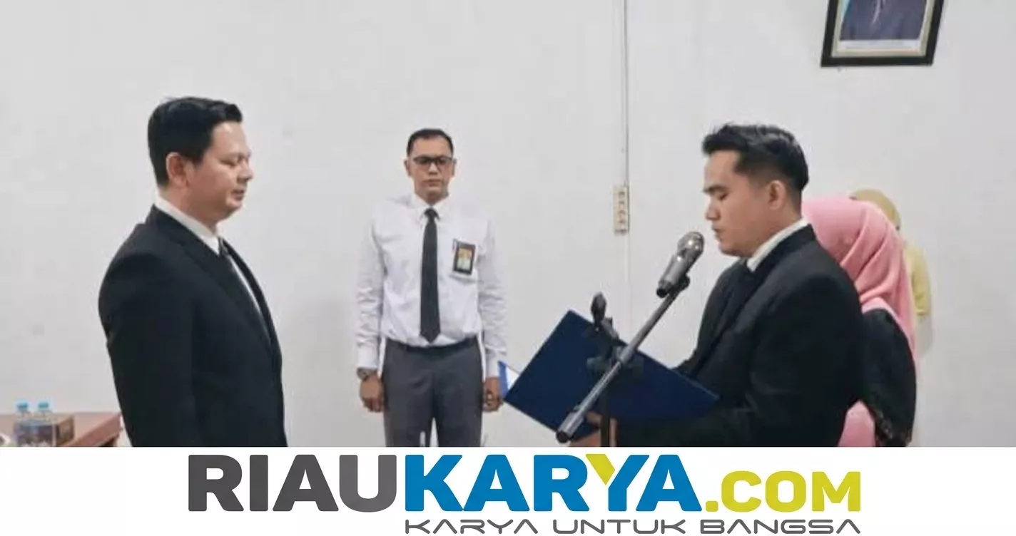 Komitmen Tingkatkan Pelayanan, PT BPR Bank Rohil Resmi Lantik Khoirul Fadli Jadi Pjs Pimpinan Kas Simpang Benar