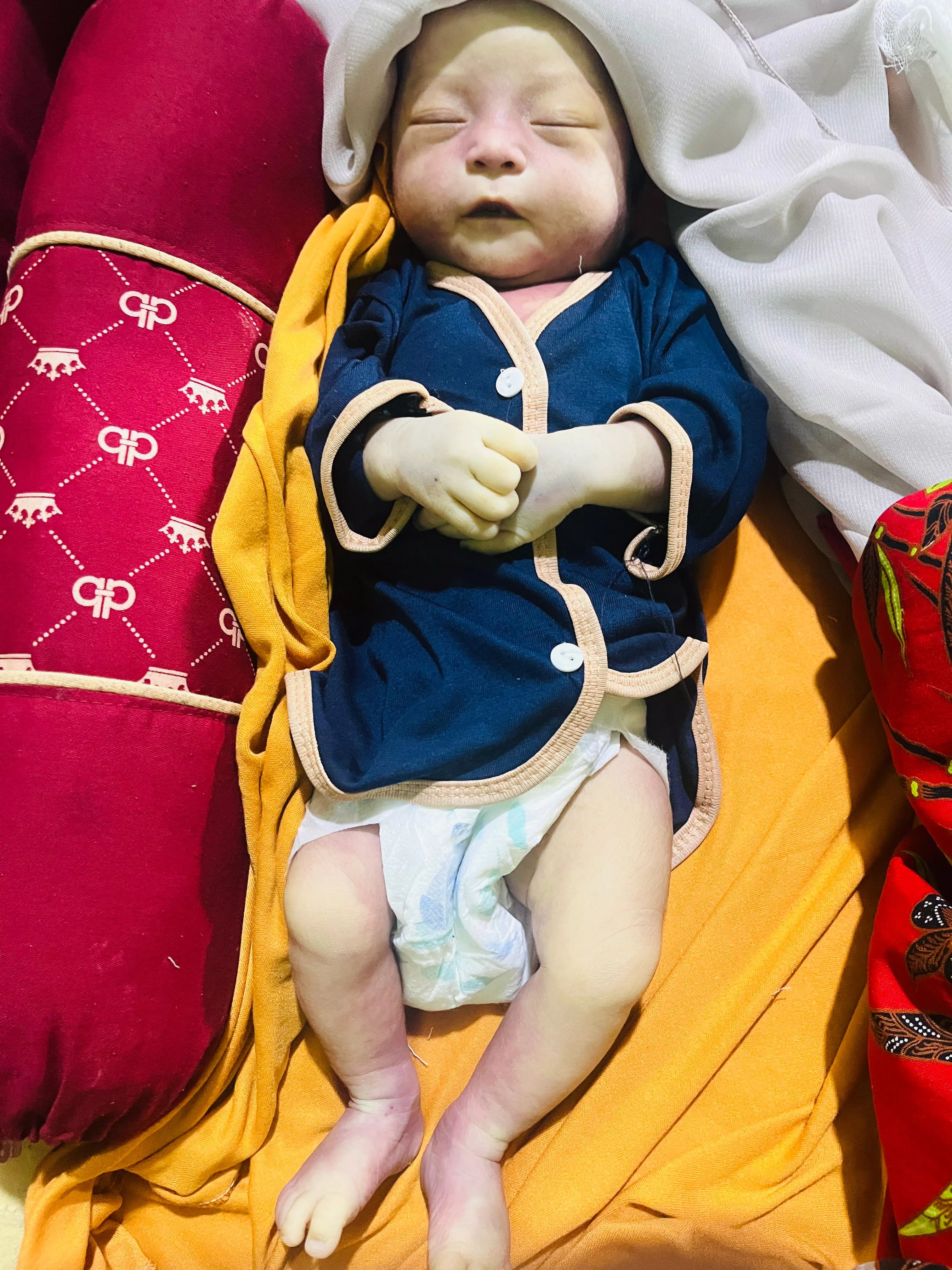 Bayi Baru Lahir Aman Disuntik Neo K