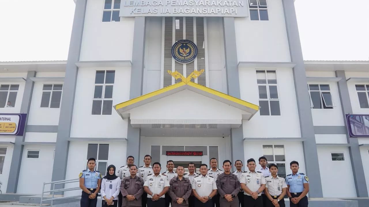 Perkuat Sinergitas APH, Kajari Rohil dan Kakanim Bagansiapiapi Tinjau Lapas Baru Ujung Tanjung