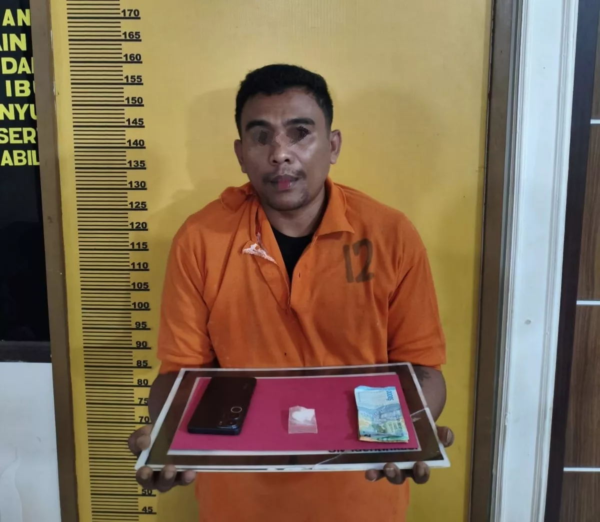 Disergap Diatas Motor, Personel Polsek Peranap Berhasil Ringkus Pengedar Sabu