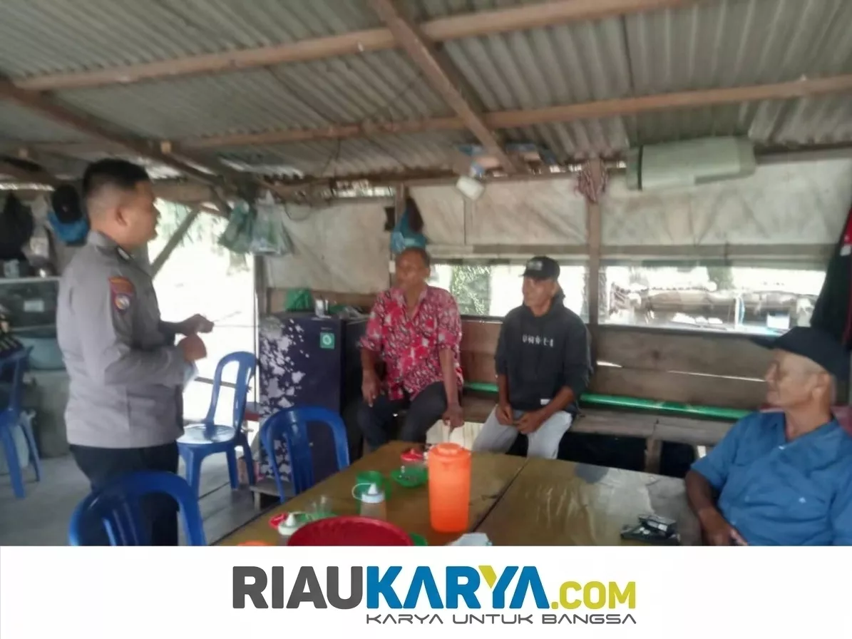 Cegah Karhutla, Polsek Tanah Putih Tanjung Melawan Turun Langsung Imbau Warga Rokan Hilir