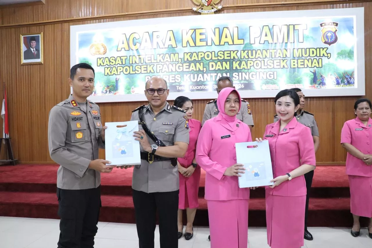 Kenal Pamit Pejabat Polres Kuansing, Kapolres AKBP Hidayat Perdana Tekankan Profesionalisme dan Pelayanan Humanis