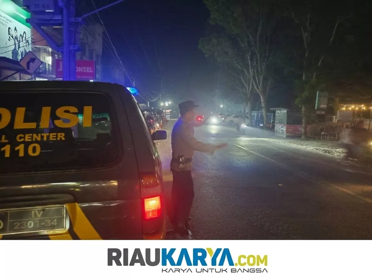 Antisipasi Kejahatan Malam dan Balap Liar, Polsek Tanah Putih Gencarkan Patroli Blue Light di Jalur Lintas Riau–Sumut