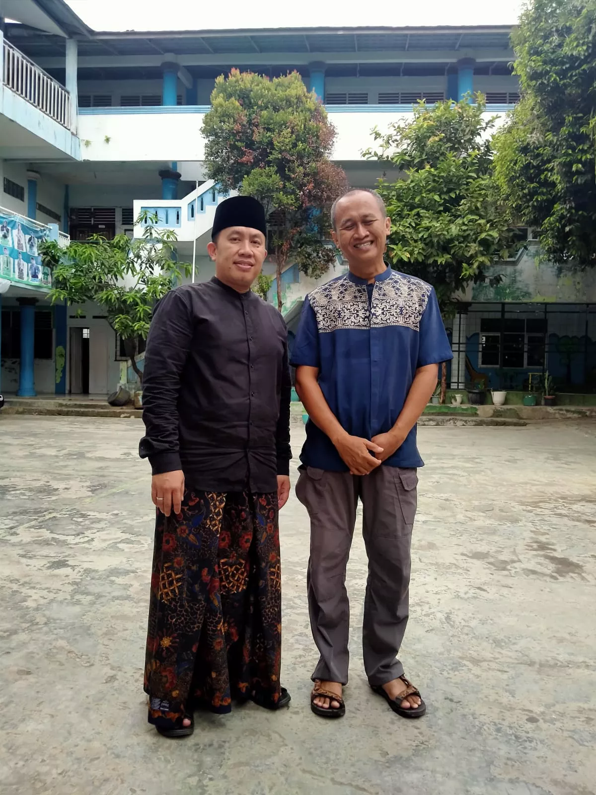 Menjemput Cahaya Ilmu di Cinagara, Silaturahmi Bersama KH. Abdullah Nawawi Perkuat Bekal Kehidupan