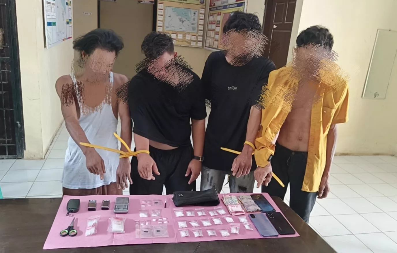 Sinergi Polri dan Masyarakat, Polsek Kubu Ringkus 4 Pengedar Sabu dan Amankan 103,19 Gram Narkotika