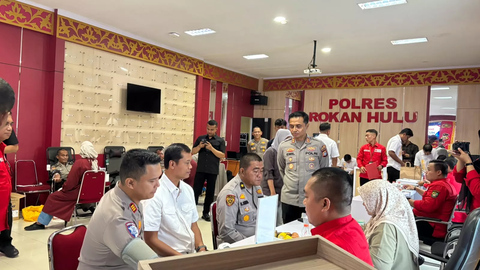Polres Rohul Gelar Donor Darah HUT Humas Polri ke-75