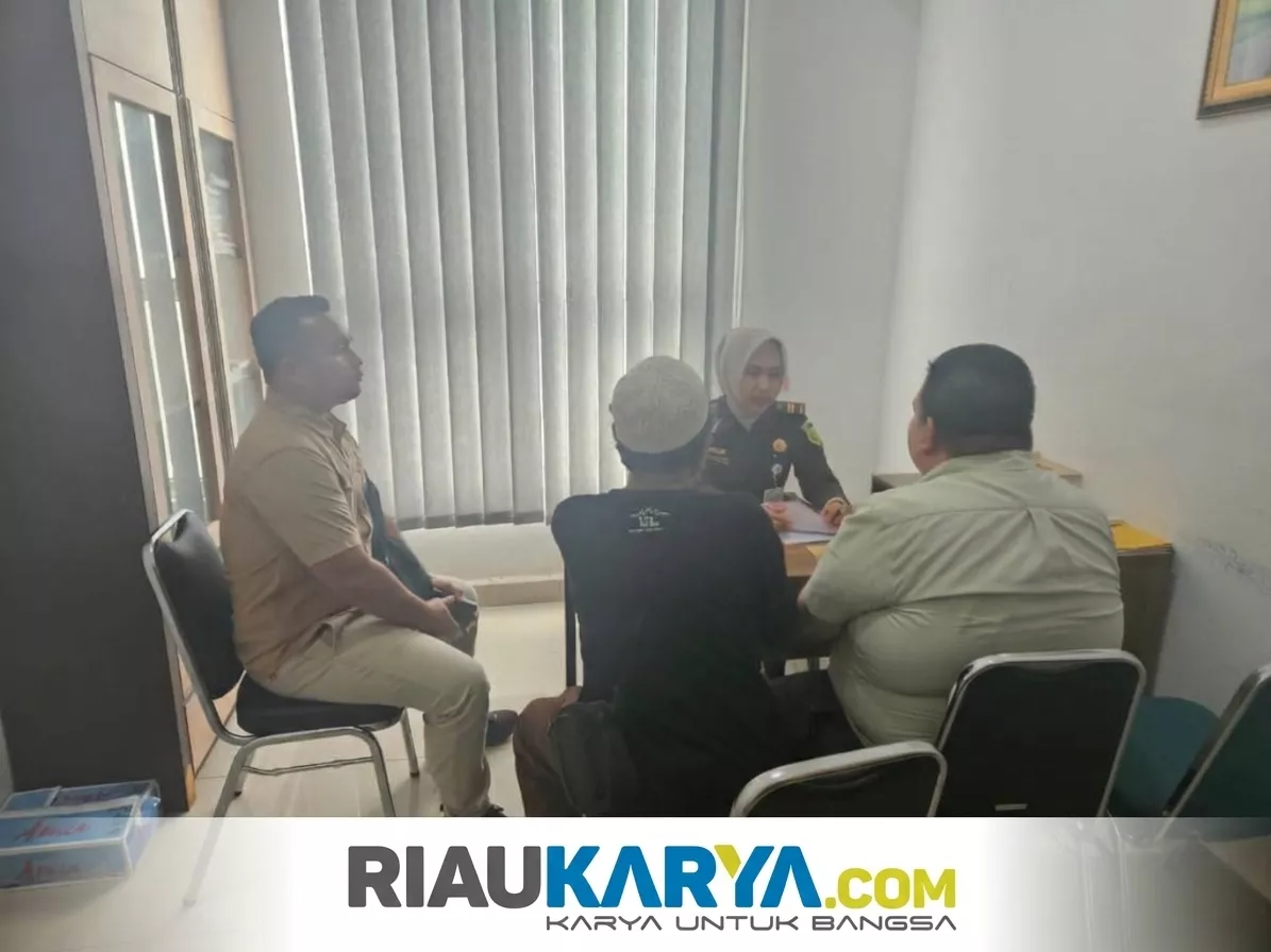 Polres Rokan Hilir Serahkan Tersangka Kasus Korupsi Dana Hibah KNPI 2024 ke Kejaksaan Negeri