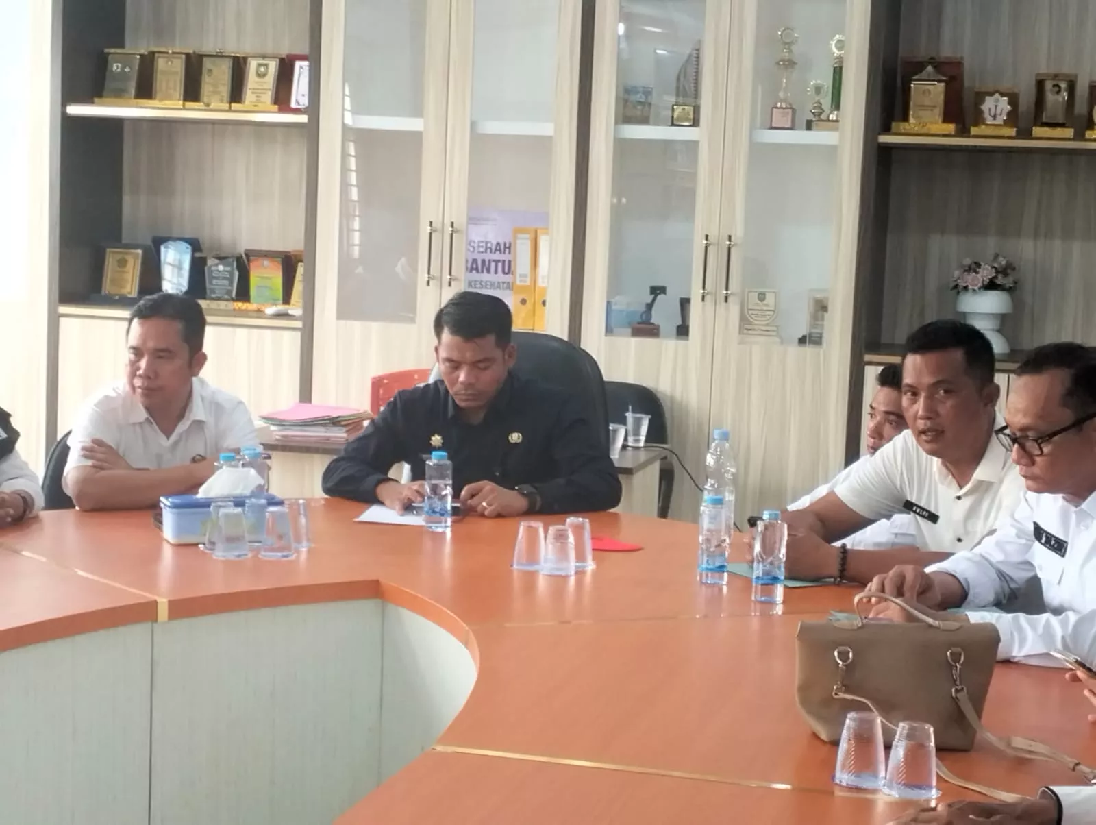 Kawal Program Presiden Prabowo, Disdikbud Rohil Tegaskan Tak Ada Pungutan Dana Revitalisasi Sekolah