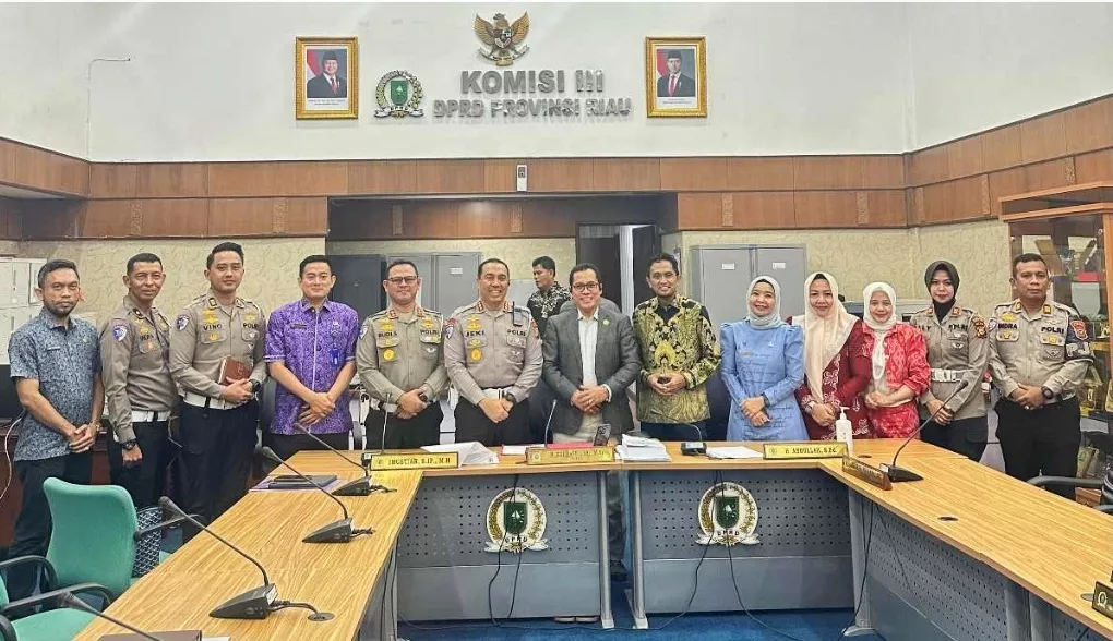 Polisi Sepakati Usulan Komisi III DPRD Riau, Bayar Pajak Kendaraan Tak Wajib KTP Asli