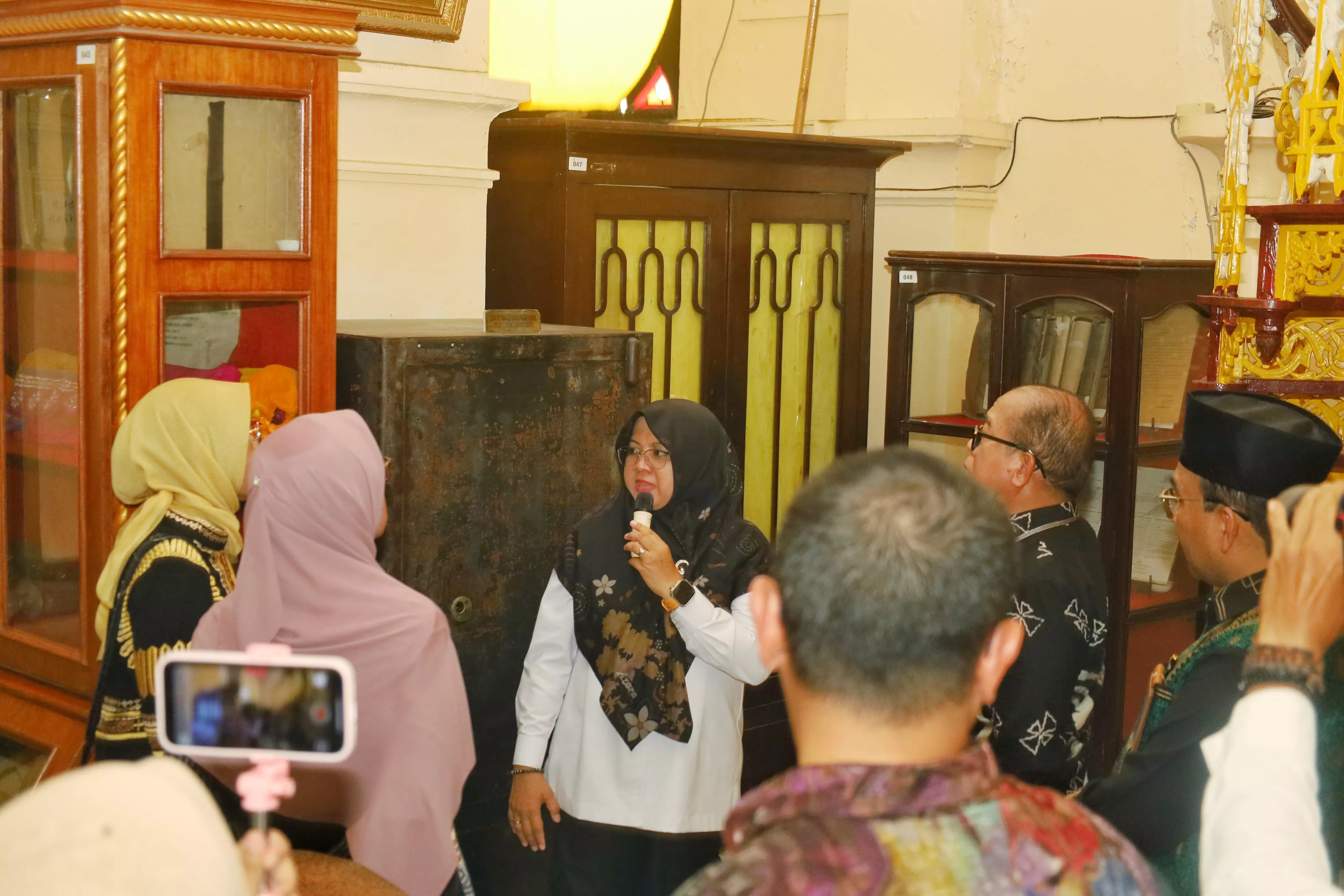 Bupati Siak Bisikkan Harapan Rp20 Miliar ke DPR RI Demi Restorasi Istana