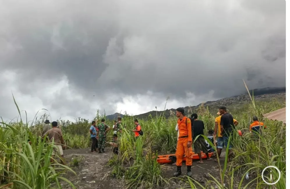 SAR evakuasi 20 pendaki akibat erupsi Gunung Dukono di Halmahera Utara