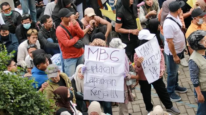 Forum Masyrakat Jember Maju Dukung Prabowo Lanjutkan MBG, Kopdes Merah Putih, dan Sekolah Rakyat. 