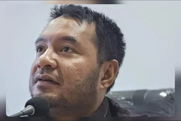 Hulu Sungai Kampar Diduga Tercemar, DPRD Kampar Minta DLH Investigasi dan Koordinasi dengan DLHK Riau. 