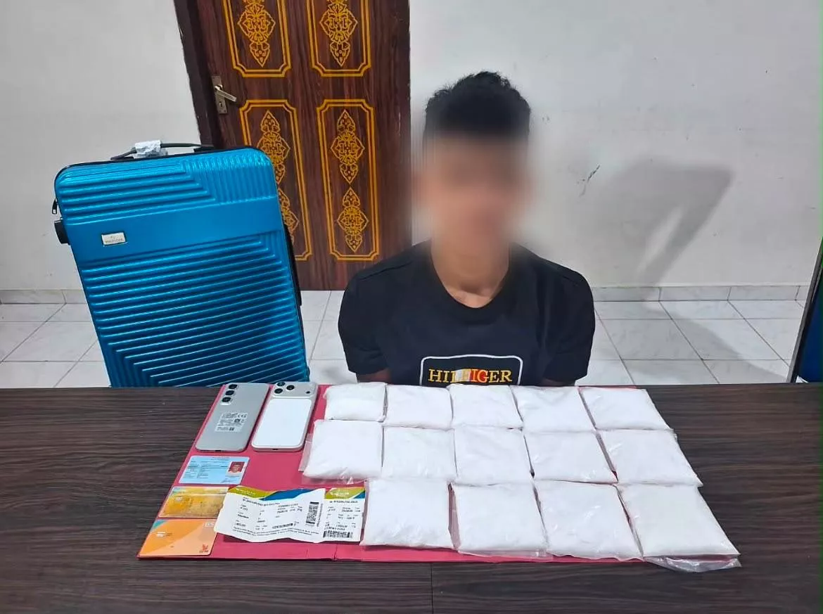 14 Paket Sabu 2 Kg Gagal Lolos dari Bandara SSK II Pekanbaru Riau