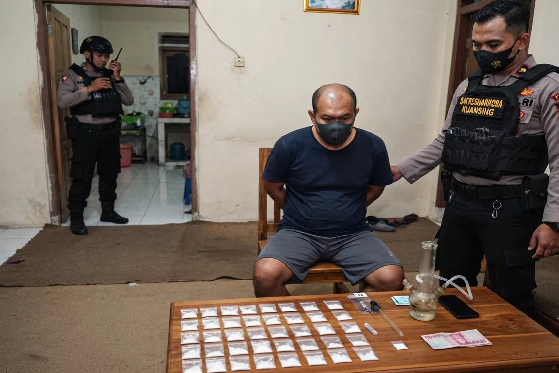 Edar Sabu 21 Gram, Tim Elang Kuantan Ringkus Pria Paruh Baya di Sungaijering