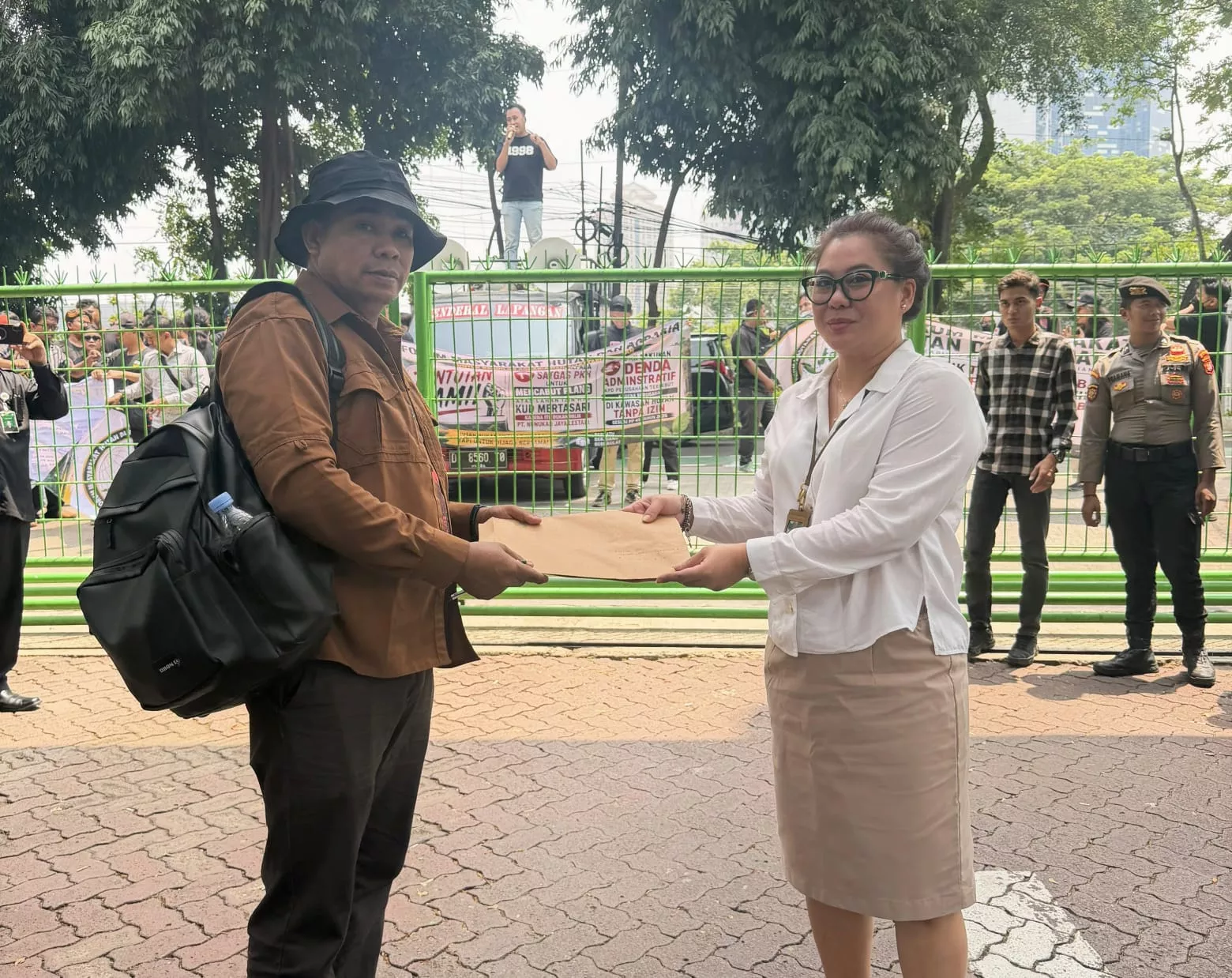 Soroti Pengelolaan HTR oleh PT NJL, Forum Masyarakat Hutan dan Agraria Tuntut Kepastian Hukum dan Penegakan Hukum