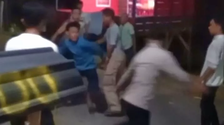 Nyaris Terluka, Polisi Diserang Pria Bersenjata Badik saat Mediasi Warga di Soropia Konawe 
