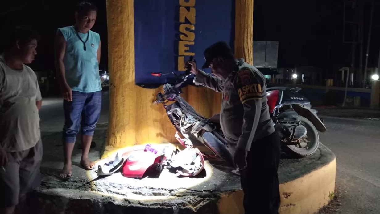 Diduga Hilang Kendali, Motor Tabrak Tugu dan Tewaskan Remaja 14 Tahun di Konsel