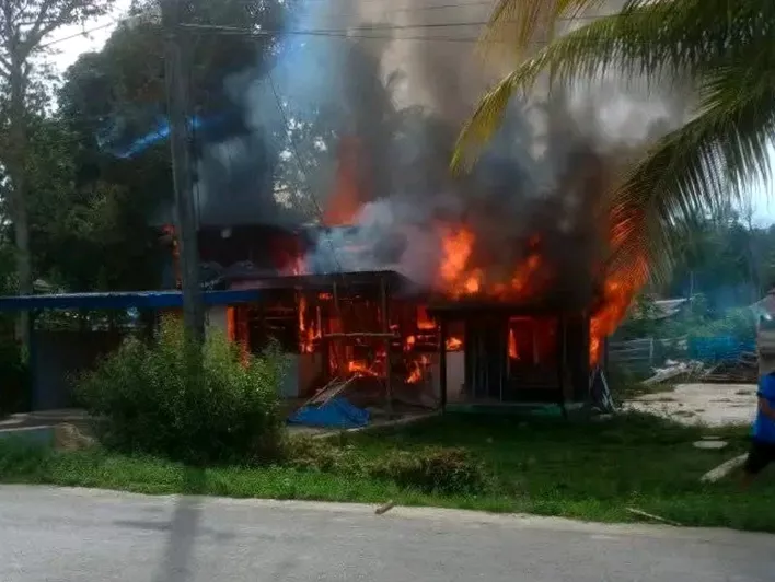 1 Unit Rumah Terbakar di Kolaka Timur, Kerugian Ditaksir Capai Ratusan Juta Rupiah