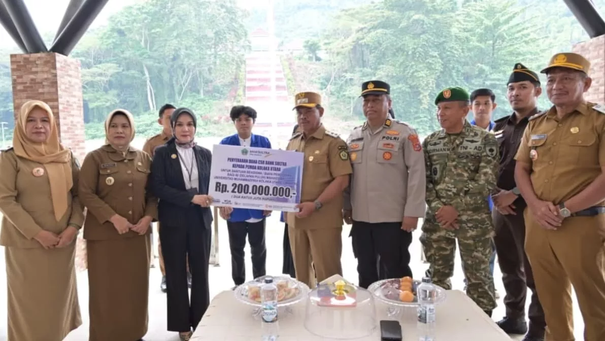 Momentum HANI dan Harganas, Bank Sultra Beri Beasiswa Rp200 Juta bagi Mahasiswa UMKOTA