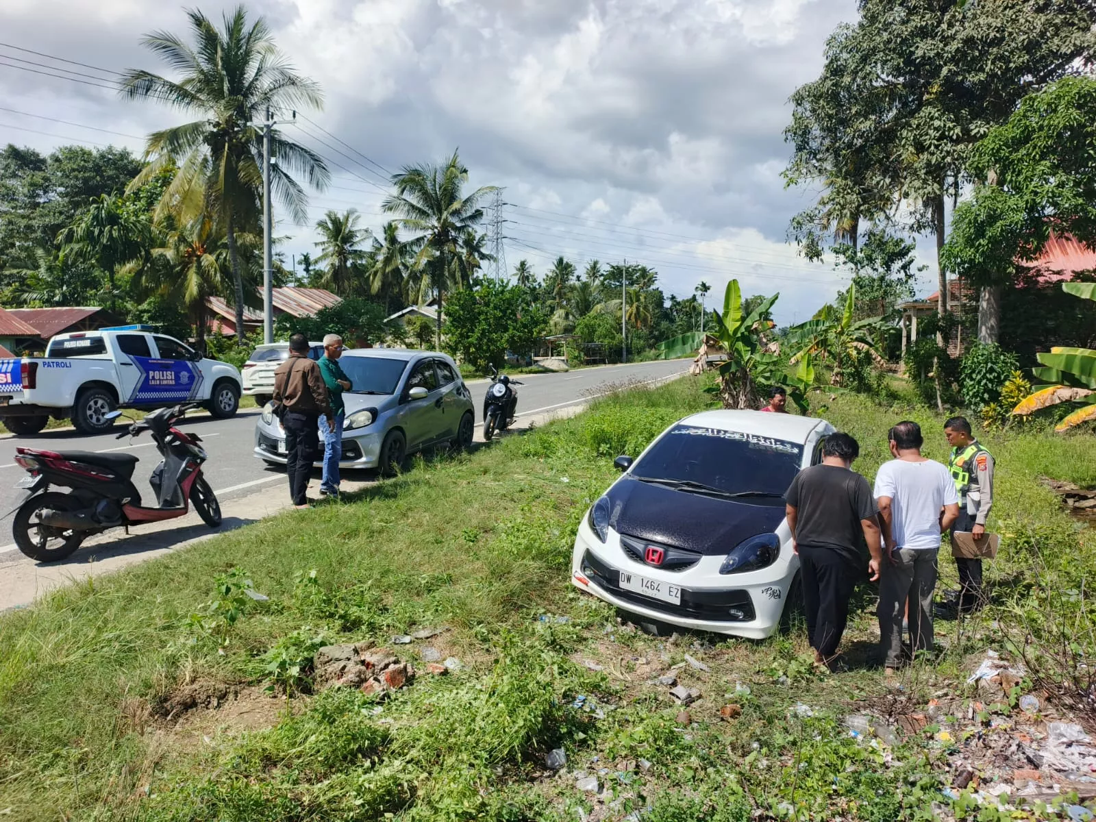 Balita 2 Tahun Tewas dalam Kecelakaan Dump Truck dan Honda Brio di Konawe