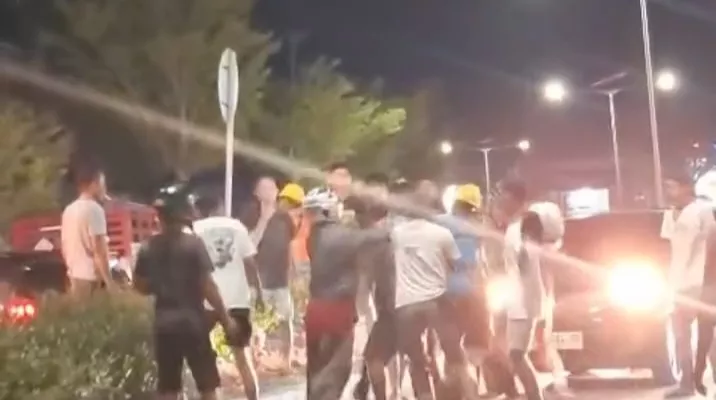 Diduga Hendak Curi Kabel PLN, Pria 36 Tahun Diamuk Warga di Kolaka
