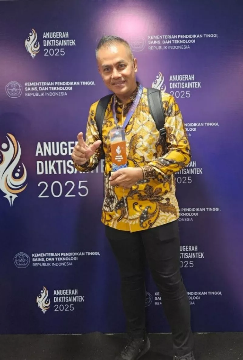 Dosen UNP Raih Gold Winner SINTA Award 2025