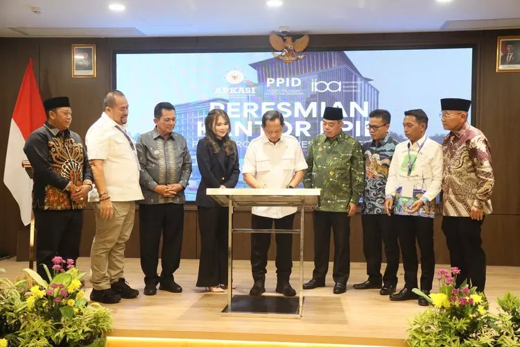 Resmikan PPID di Batam, Mendagri Tito Tekankan Pentingnya Promosi Indonesia