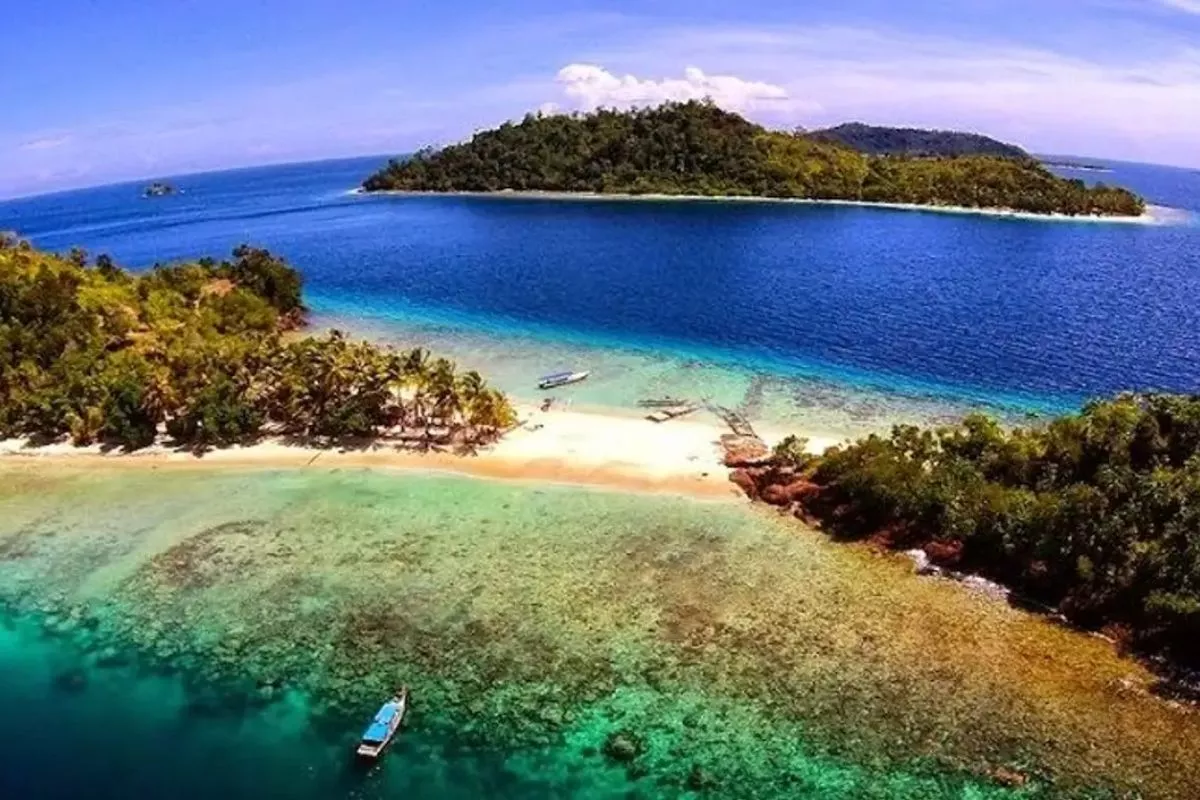 7 Pantai yang Masih Sepi di Sumatera Barat, Cocok untuk Healing