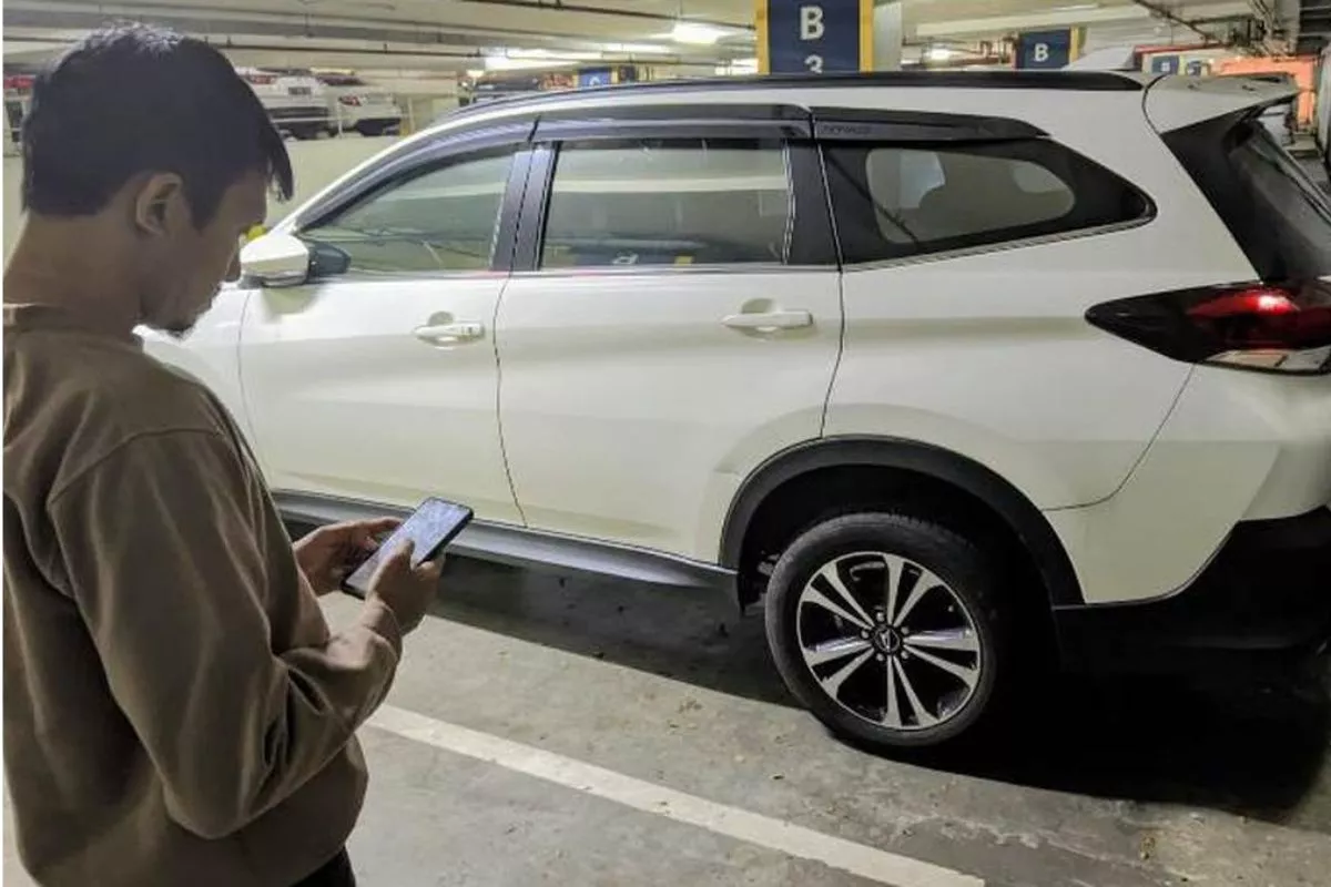 Panduan Praktis dan Aman Melakukan Cara Sewa Mobil Lepas Kunci di Padang