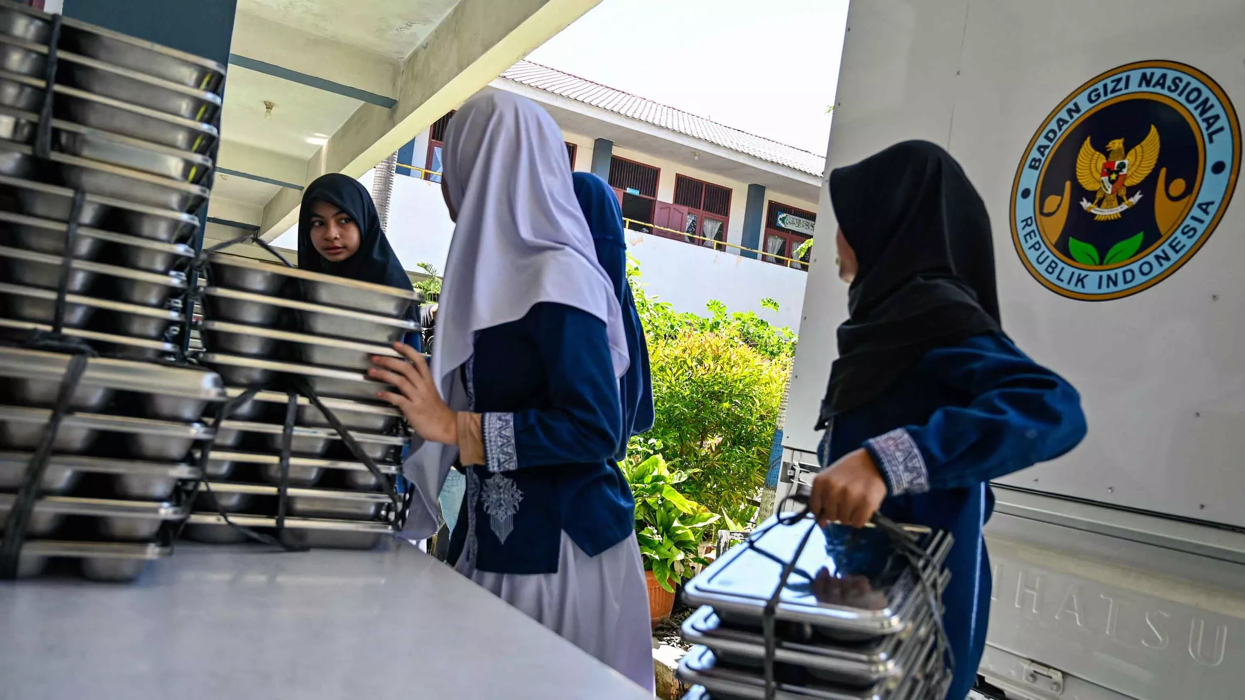 Buntut Keracunan Massal, BGN Hentikan Operasional Dapur Makan Bergizi Gratis di Bandar Lampung